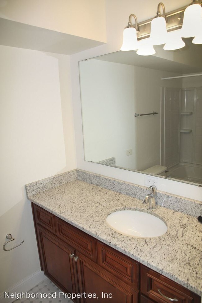 143 Green Turtle Ln-Unit -Apt 12 in Charlottesville, VA - Building Photo - Building Photo