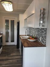 924 Shorewood Dr, Unit F in Bremerton, WA - Building Photo - Building Photo