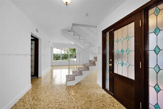 1240 Ortega Ave in Coral Gables, FL - Building Photo - Building Photo