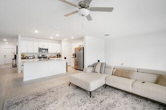 2207 Lanier Rd in Wesley Chapel, FL - Building Photo - Building Photo