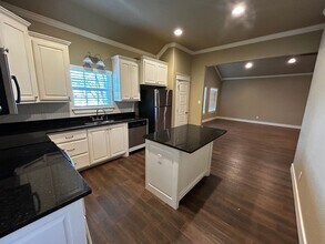 1302 Cabernet Dr in Abilene, TX - Building Photo - Building Photo