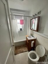 1167 Boylston St, Unit 11 in Boston, MA - Building Photo - Building Photo