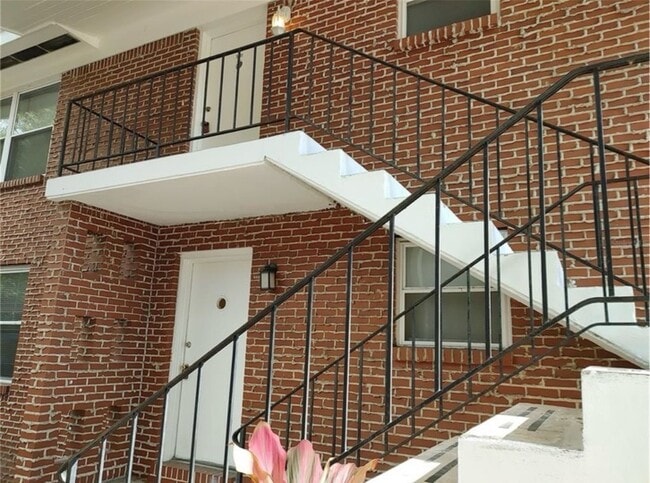 5511 Playa Way in Jacksonville, FL - Building Photo - Building Photo