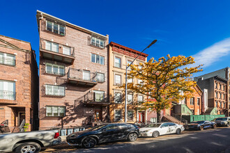 85 S 10th St in Brooklyn, NY - Building Photo - Building Photo