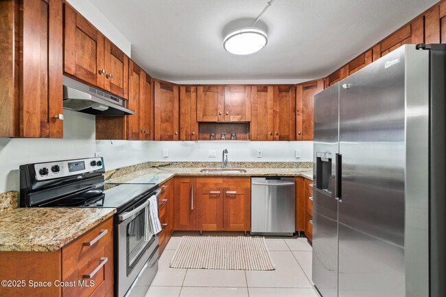 2700 N Hwy A1A in Indialantic, FL - Building Photo - Building Photo