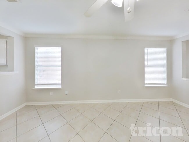 415 Remington Creek Dr in Houston, TX - Building Photo - Building Photo