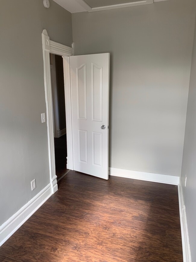 360 E Walnut St in Frankfort, IN - Building Photo - Building Photo