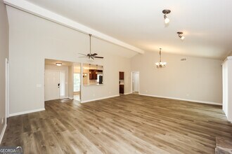 1815 Quailwood Dr in Stone Mountain, GA - Building Photo - Building Photo