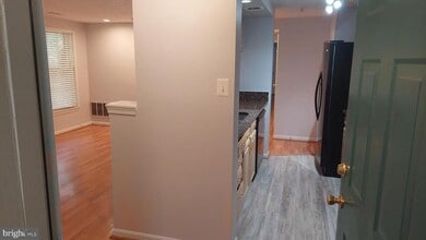 13107 Briarcliff Terrace in Germantown, MD - Building Photo - Building Photo
