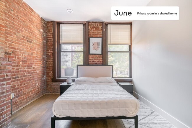 Room in Shared 4 bed/2 bath home in New York, NY - Building Photo - Building Photo