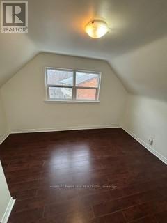 135 Allenby Ave in Toronto, ON - Building Photo - Building Photo