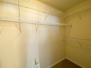 1366 Island Shore Dr in Memphis, TN - Building Photo - Building Photo