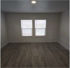2689 W Philadelphia St in Detroit, MI - Building Photo - Building Photo