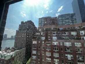 BEEKMAN PLACE, Unit 9E in New York, NY - Foto de edificio - Building Photo