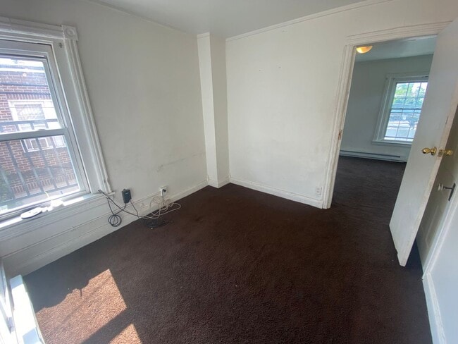 394 Tilghman St in Allentown, PA - Building Photo - Building Photo