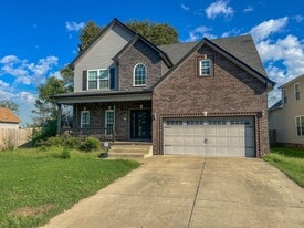 719 Ellie Nat Dr in Clarksville, TN - Building Photo