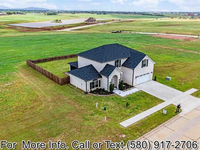 6309 SW Oakmont Blvd in Lawton, OK - Building Photo - Building Photo