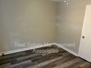 519 E Central Ave in Griffin, GA - Building Photo - Building Photo