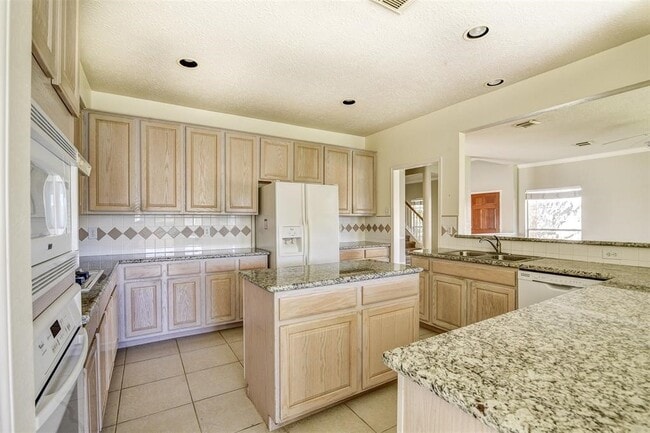 property at 6818 Portuguese Bend Dr