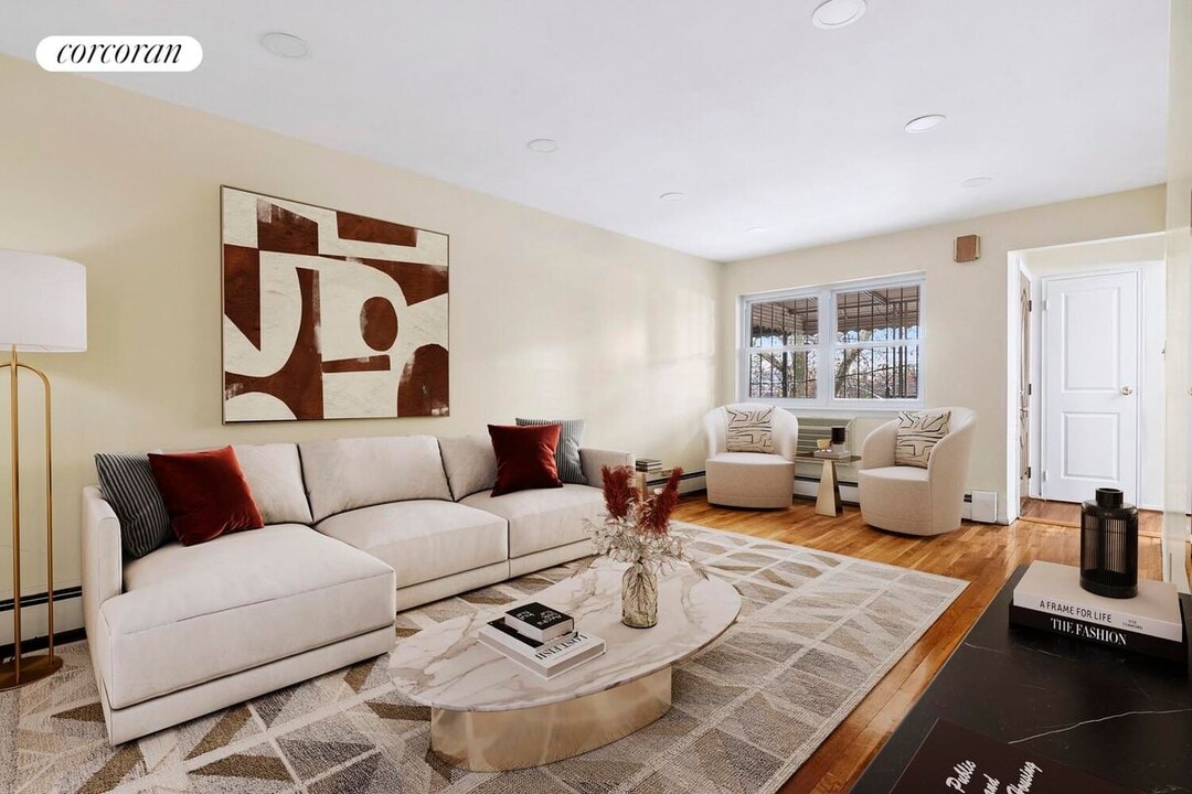 1277 E 82nd St in Brooklyn, NY - Foto de edificio