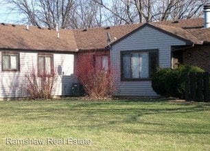 Pomona Drive Condos in Champaign, IL - Building Photo - Building Photo