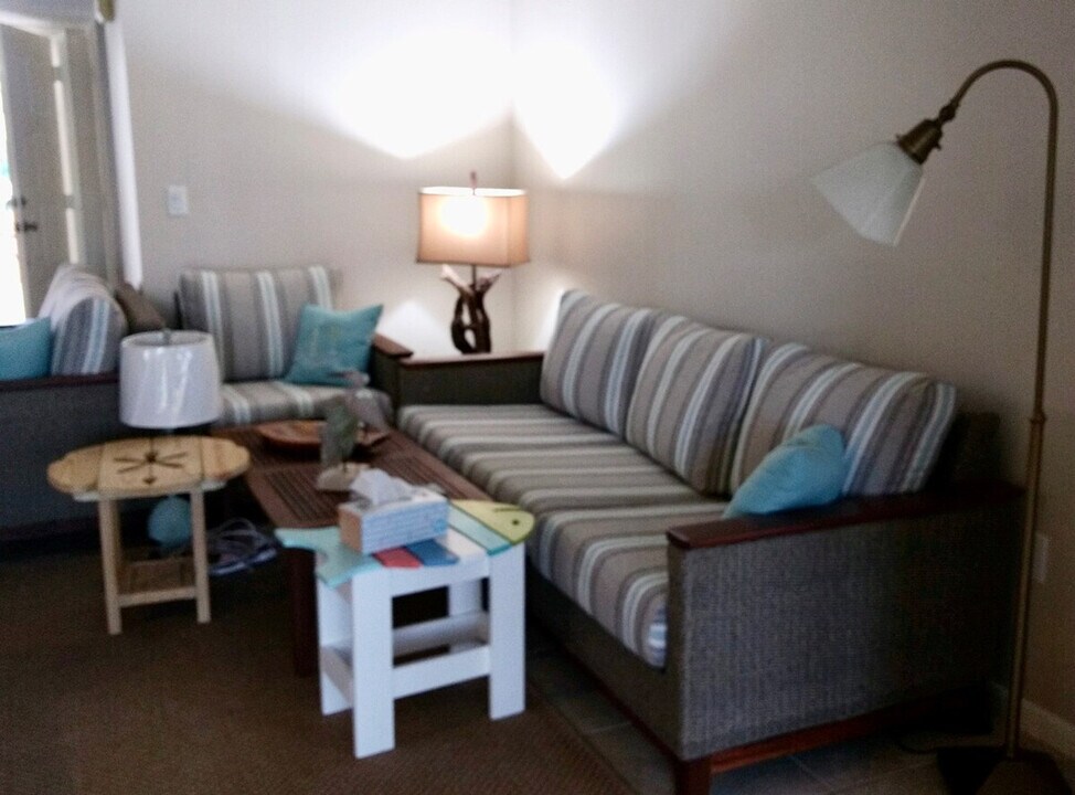 16999 Terraverde Cir in Ft. Myers, FL - Building Photo