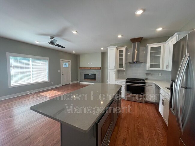 property at 797 Brownwood Ave SE