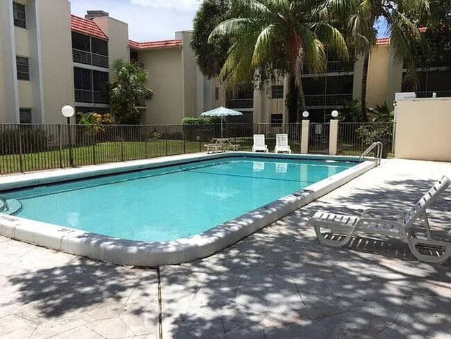 property at 616-640 NW 13th St