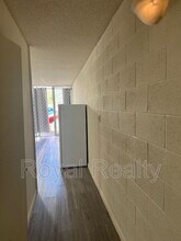 5122 Likini St in Honolulu, HI - Building Photo - Building Photo