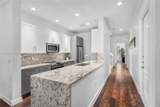 4410 Morgan Ln in Cooper City, FL - Building Photo - Building Photo