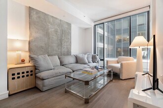 55 Lagrange St in Boston, MA - Building Photo - Building Photo