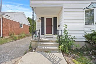 80 Capen Blvd in Buffalo, NY - Building Photo - Building Photo