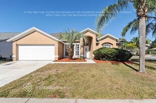 8901 Eastman Dr in Tampa, FL - Building Photo
