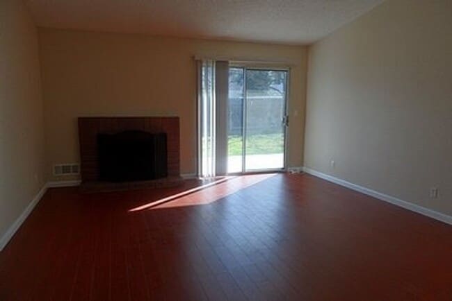 86 Audia Cir in Sacramento, CA - Building Photo - Building Photo