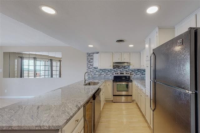 property at 426 Yacht Club Dr