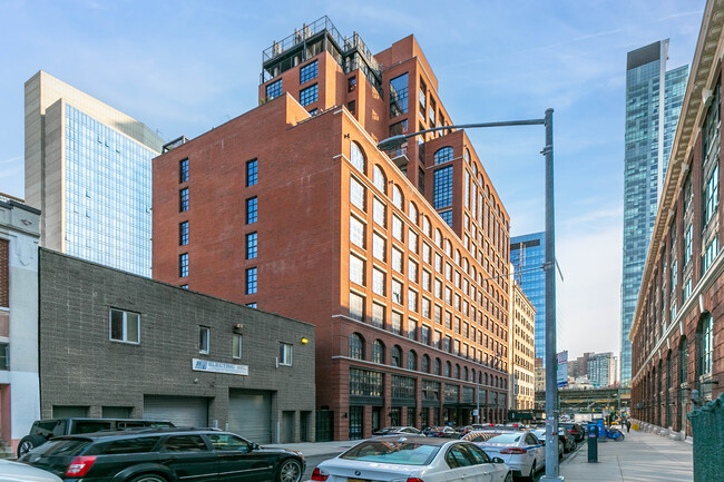 The Delmar in Long Island City, NY - Foto de edificio - Primary Photo