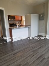 607 Market St in Gloucester City, NJ - Building Photo - Building Photo