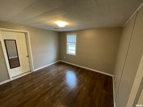 103 Cherry Ln in Washington, IL - Building Photo - Building Photo