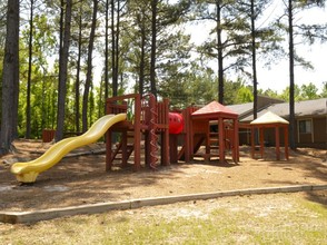 Whispering Pines in Lagrange, GA - Building Photo - Building Photo