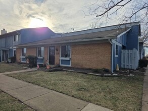 8685 Inyo Pl in Manassas Park, VA - Building Photo - Building Photo