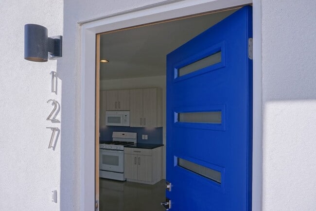 119 Morningside Dr SE, Unit 117