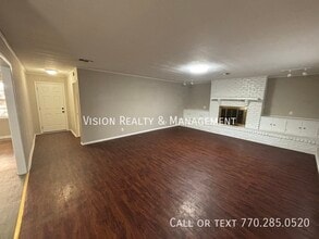 3608 Sir Michael Dr in Montgomery, AL - Building Photo - Building Photo