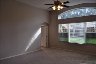 13523 White Elk Loop in Tampa, FL - Building Photo - Building Photo