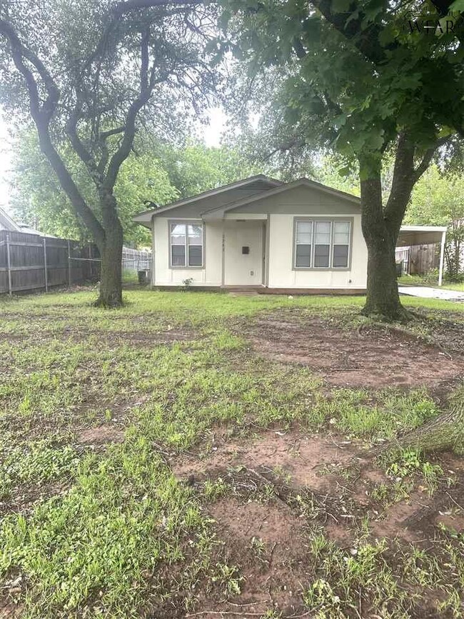 property at 2943 McGaha Ave