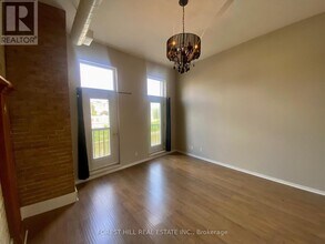 18 Water St N in Cambridge, ON - Building Photo - Building Photo