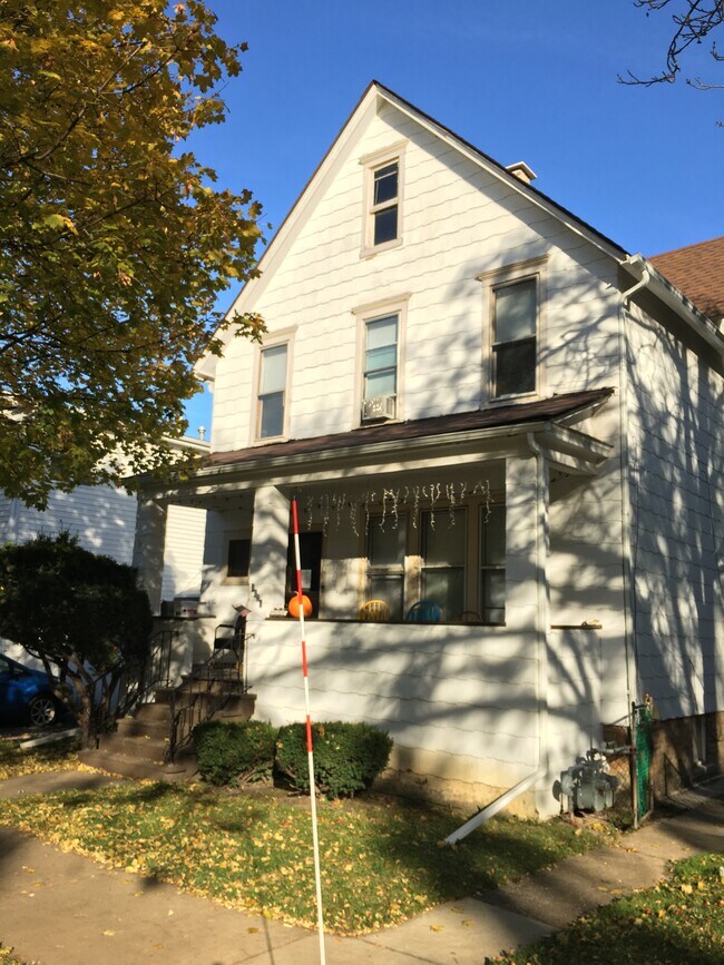 8651 Ferris Ave Rentals in Morton Grove, IL