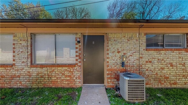 property at 206 Lynn Dr
