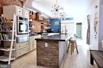 2005 N Mascher St in Philadelphia, PA - Building Photo - Building Photo