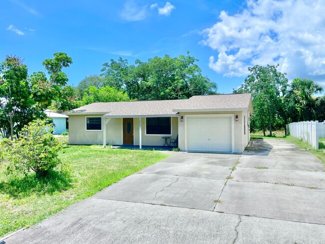 property at 831 Tarpon Ave