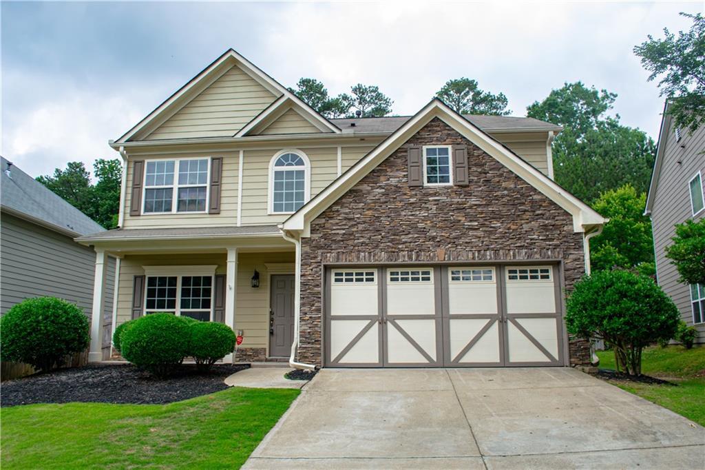 444 Crestmont Ln in Canton, GA - Foto de edificio